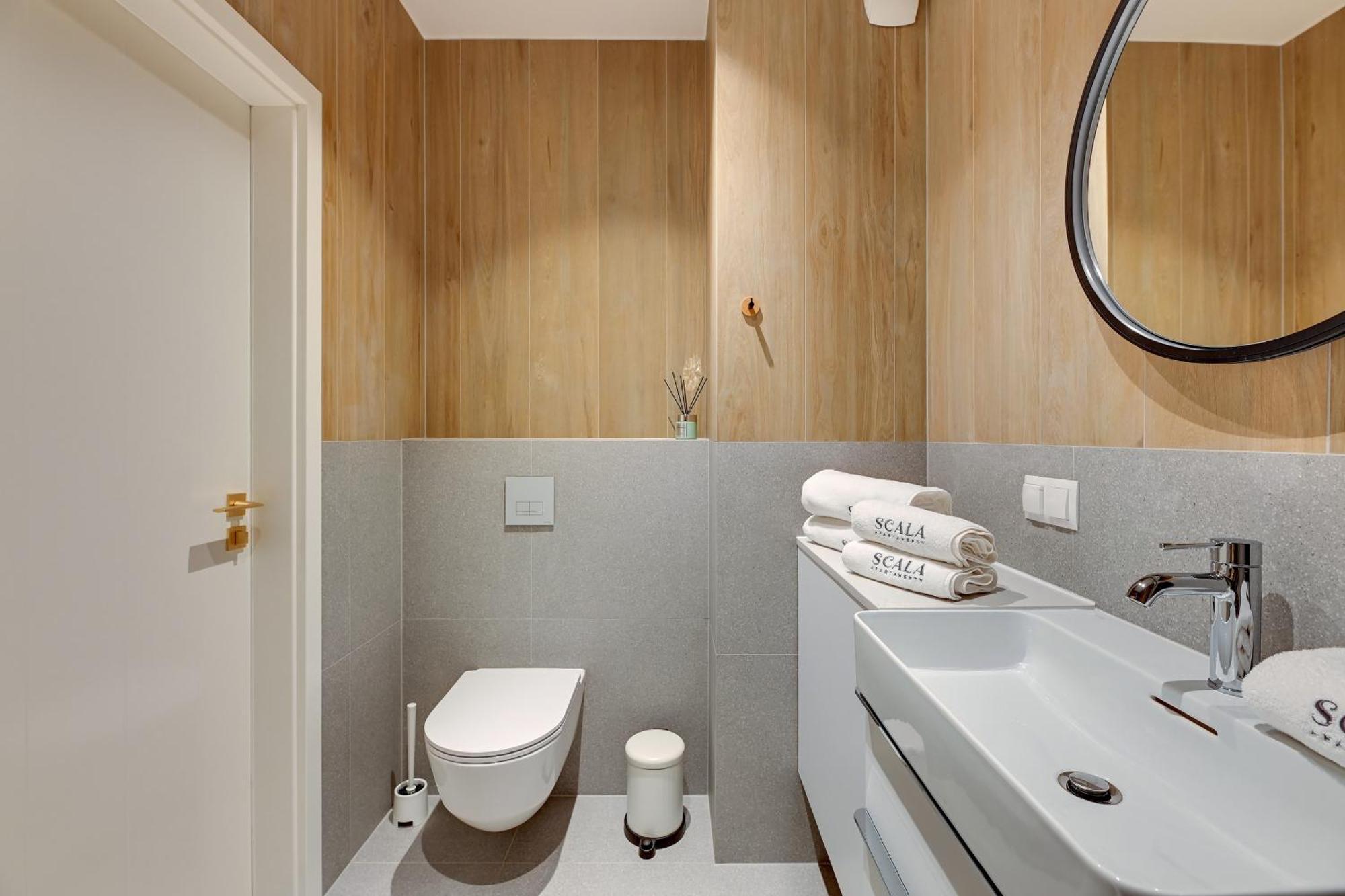 Premiem Cube Apartments In Center By Lion Apartments 格但斯克 外观 照片