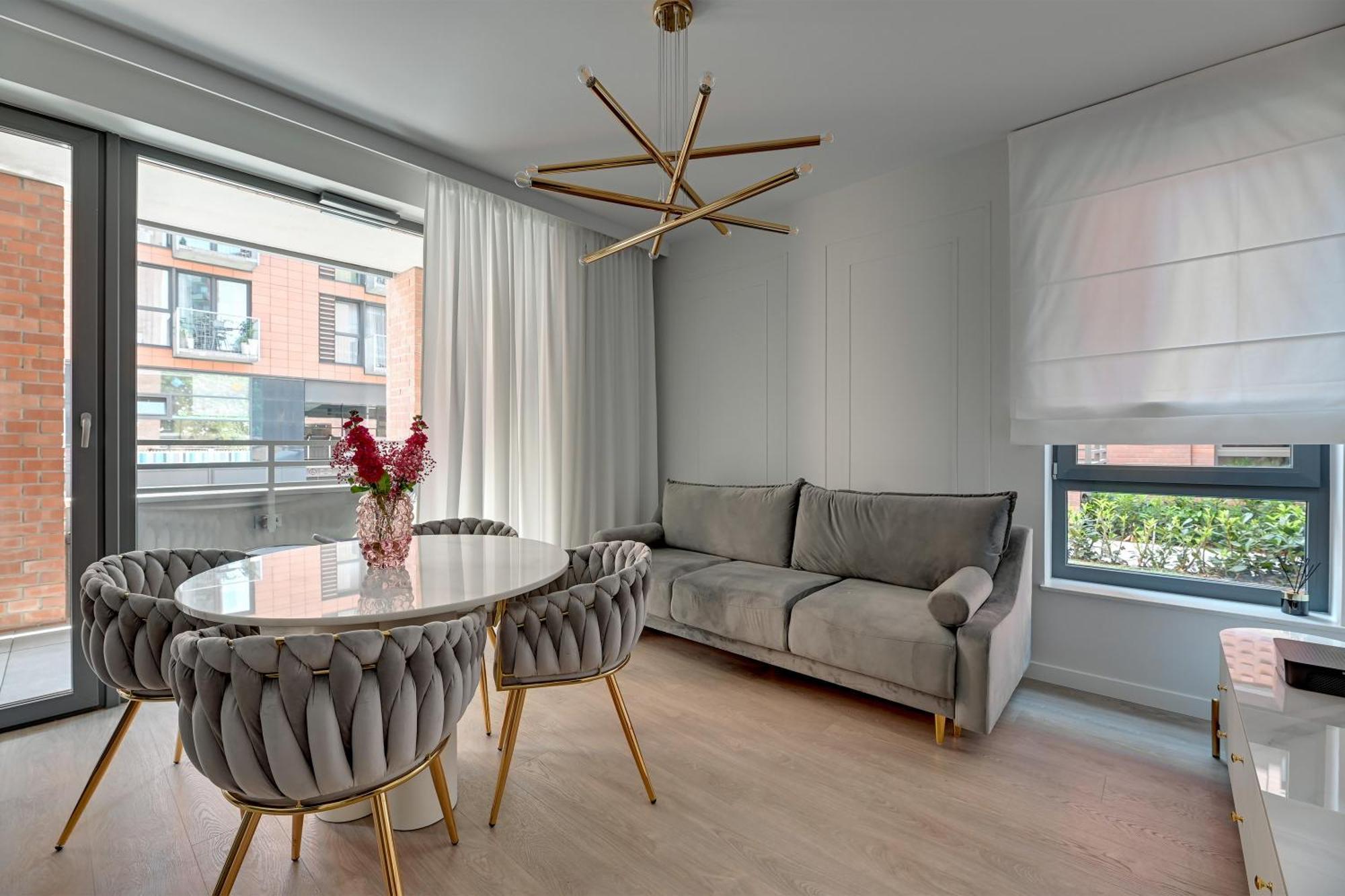 Premiem Cube Apartments In Center By Lion Apartments 格但斯克 外观 照片